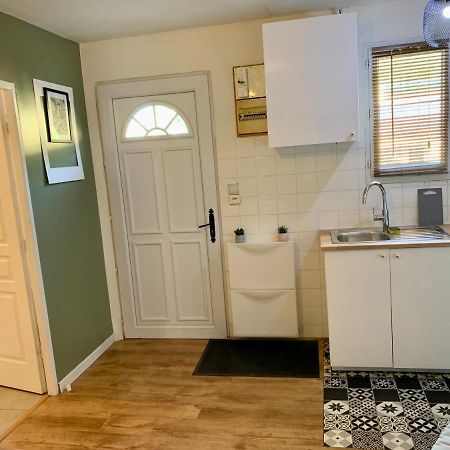Superbe Appartement Avec Parking Gratuit Sur Place Saint-Denis  Exterior foto