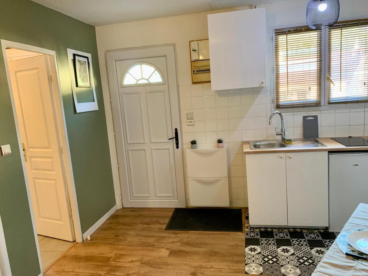 Superbe Appartement Avec Parking Gratuit Sur Place Saint-Denis  Exterior foto