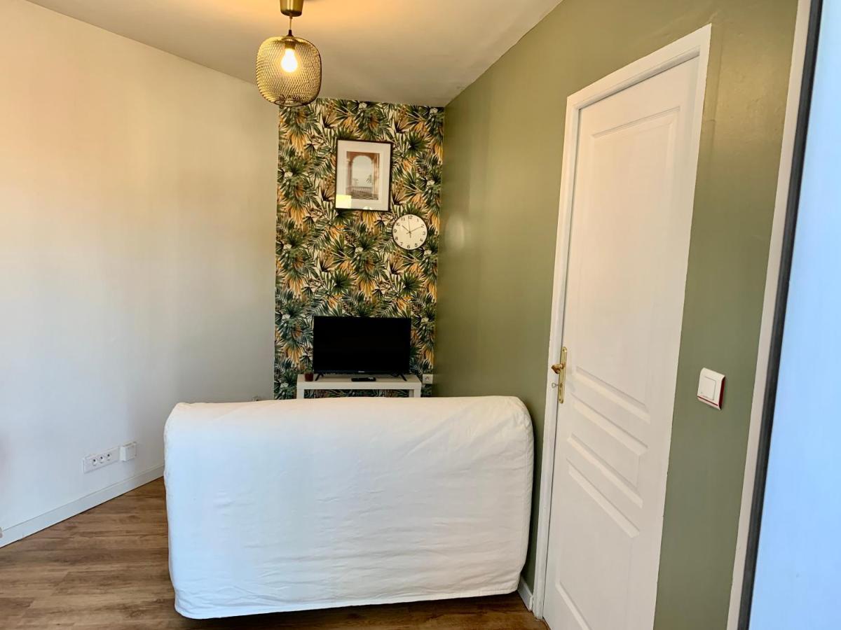 Superbe Appartement Avec Parking Gratuit Sur Place Saint-Denis  Exterior foto