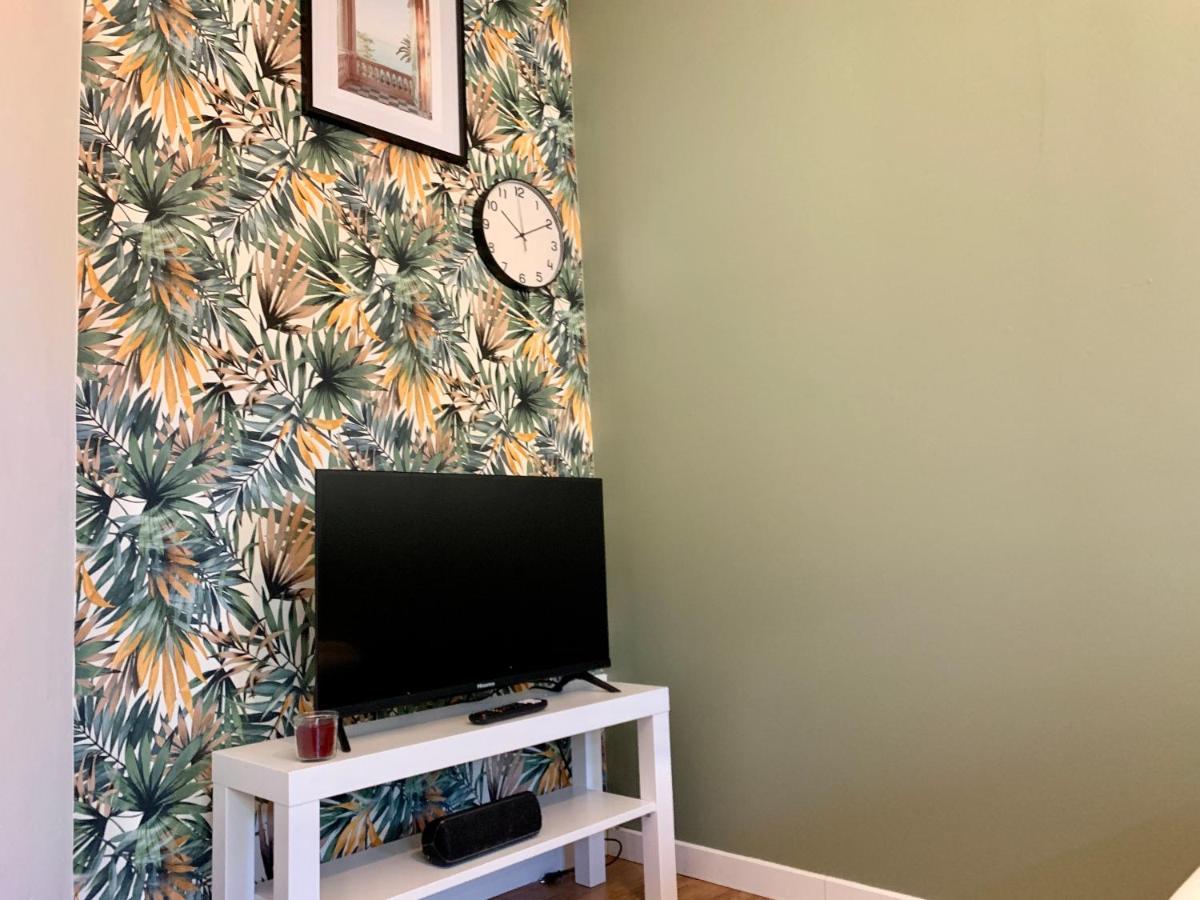 Superbe Appartement Avec Parking Gratuit Sur Place Saint-Denis  Exterior foto